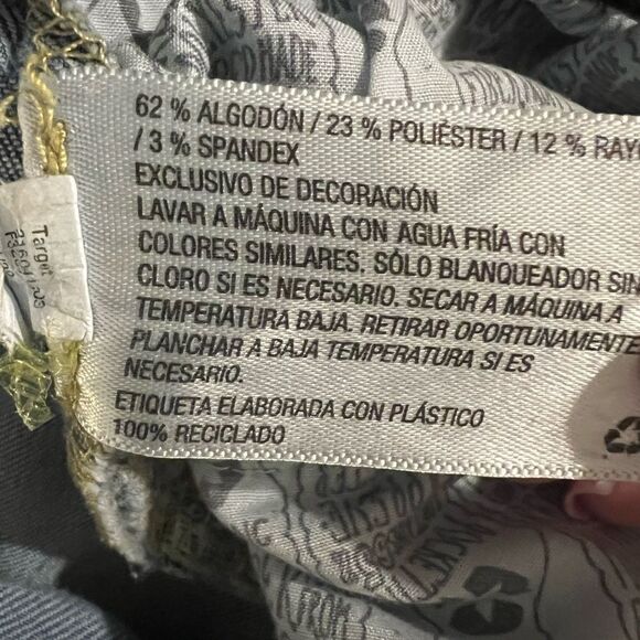 Gorgeous multicolored embroidered Knox Rose high rise size 8 light wash jeans - Picture 6 of 7